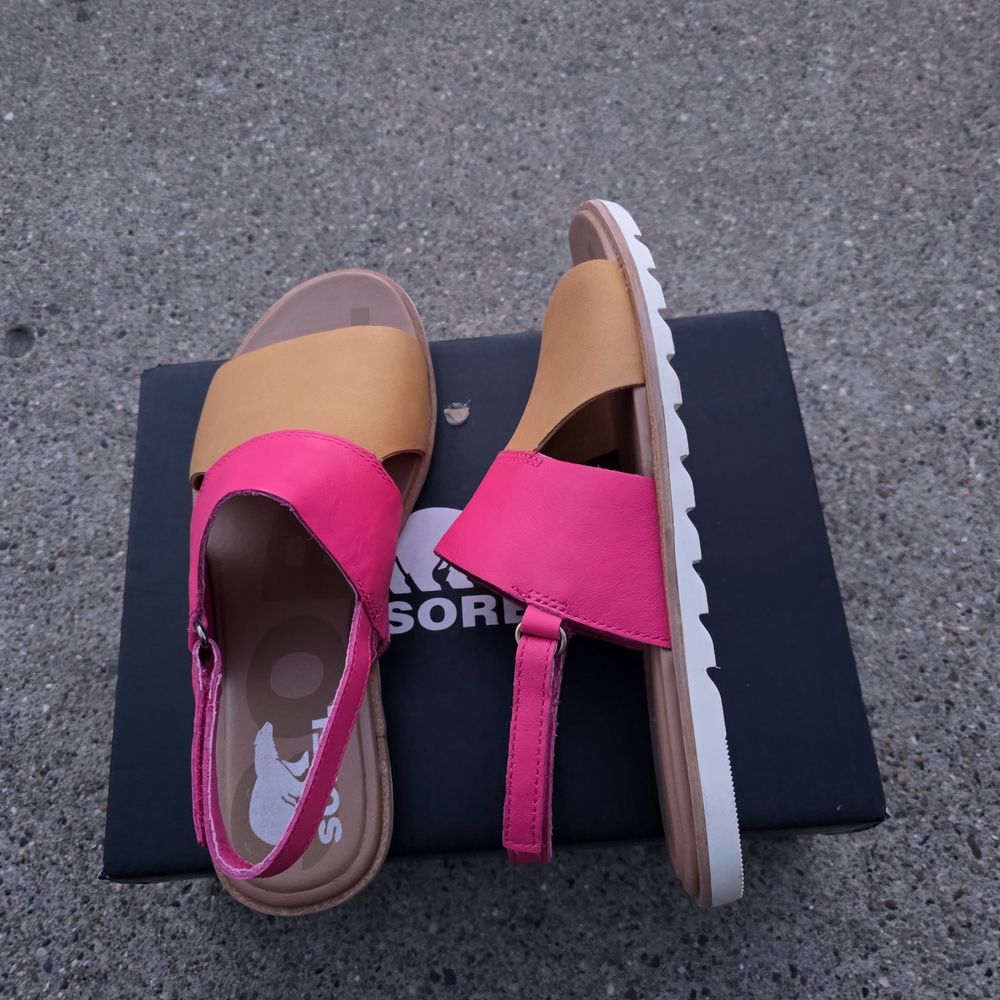 Sorel Women's Pink and Tan Size 7  Sandals - Picture 12 of 12